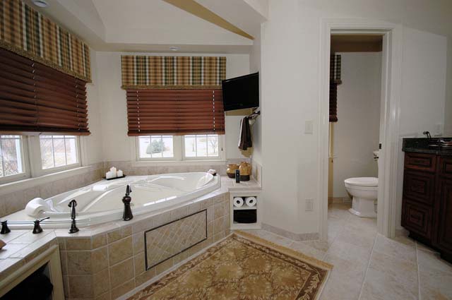 bath-tub-home-design